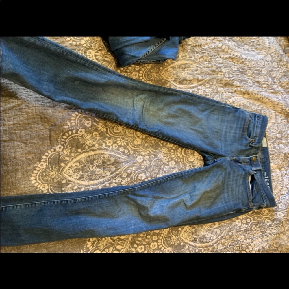 Gap jeans